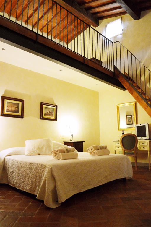 Villa Talente B&B サン・カシャーノ・イン・ヴァル・ディ・ペーザ エクステリア 写真