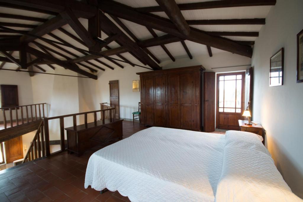 Villa Talente B&B サン・カシャーノ・イン・ヴァル・ディ・ペーザ 部屋 写真