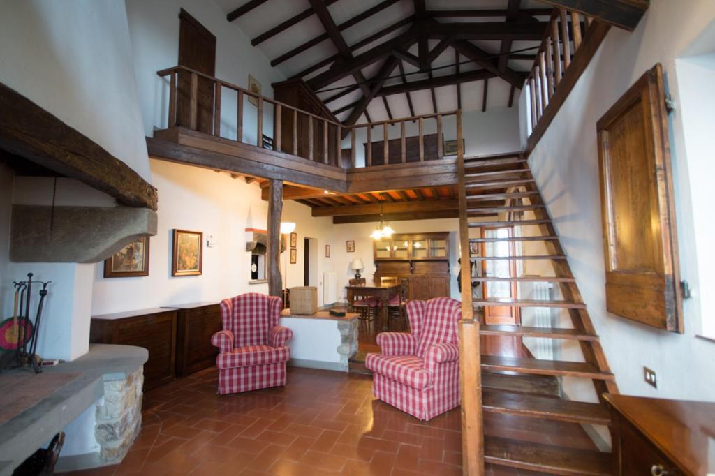 Villa Talente B&B サン・カシャーノ・イン・ヴァル・ディ・ペーザ 部屋 写真